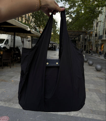 2-in-1 Foldable Tote Bag – Compact Keychain Shopping Bag, Lightweight & Reusable